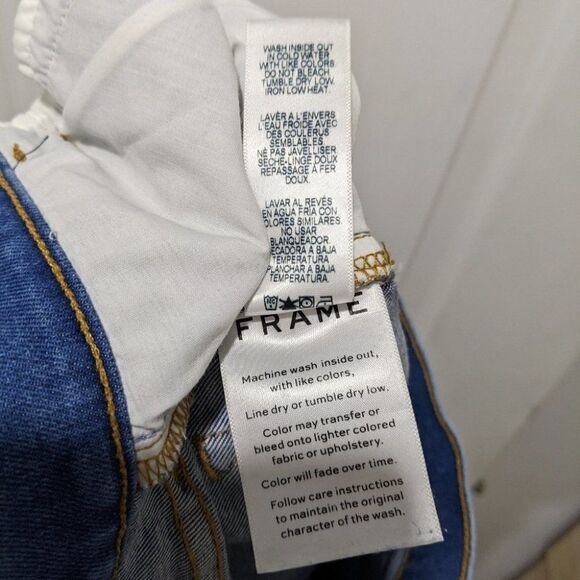 FRAME | Le Skinny De Jeanne Distressed Skinny Jeans in Stanwell - Picture 8 of 10